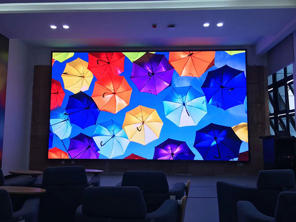 武汉钢铁博物馆会议室P2.5高清LED室内显示屏