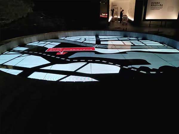 湖北武汉汉阳钢铁博物馆LED地砖屏